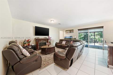 12921 SW 281st St, Homestead FL - photo 8 of 27