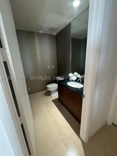 16001 Collins Ave 1002, Sunny Isles Beach FL - photo 13 of 26