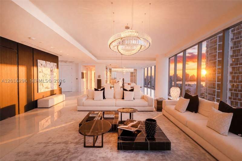 4 bedroom Condominium at 17975 Collins Ave N-1402, North Biscayne Beach Amen, Sunny Isles Beach — photo 2