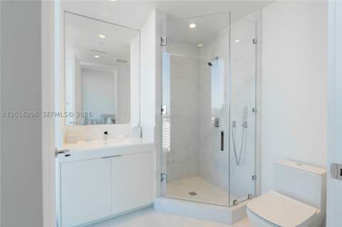 17975 Collins Ave N-1402, Sunny Isles Beach FL - photo 24 of 60