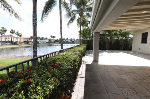 8925 NW 99th Ave, Doral FL - photo 11 of 50