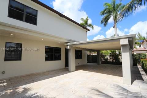 8925 NW 99th Ave, Doral FL - photo 8 of 50