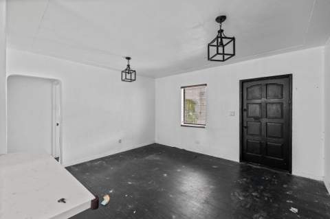 515 NW 88th Street, El Portal FL - photo 10 of 24