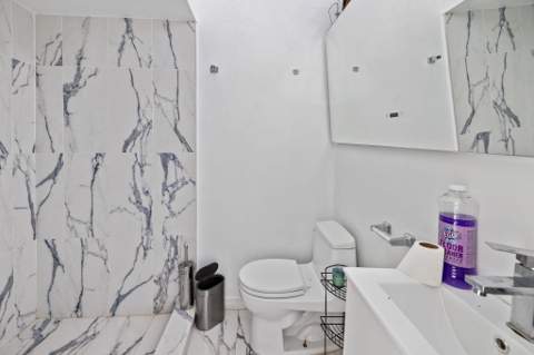 515 NW 88th Street, El Portal FL - photo 16 of 24