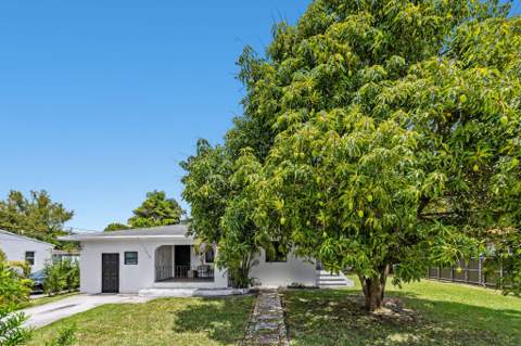 515 NW 88th Street, El Portal FL - photo 18 of 24
