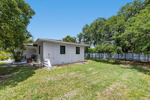 515 NW 88th Street, El Portal FL - photo 23 of 24