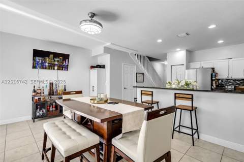 8936 W 35th Ln, Hialeah FL - photo 10 of 39