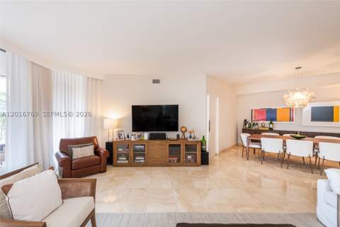 737 Crandon Blvd 402, Key Biscayne FL - photo 6 of 41