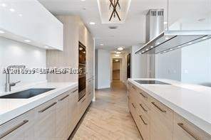 17111 Biscayne Blvd 209, North Miami Beach FL - photo 11 of 60
