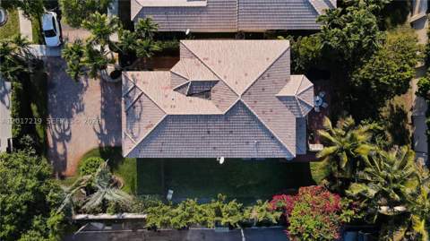 10773 NW 73rd Ter, Doral FL - photo 11 of 58