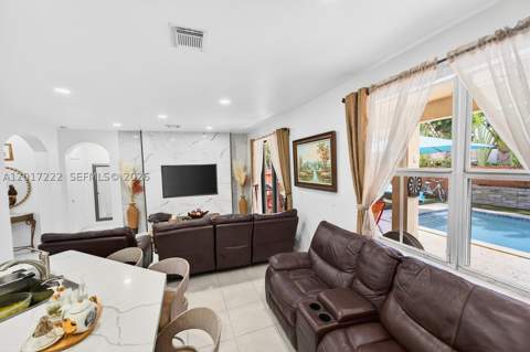 20155 SW 129th Ave, Miami FL - photo 23 of 68