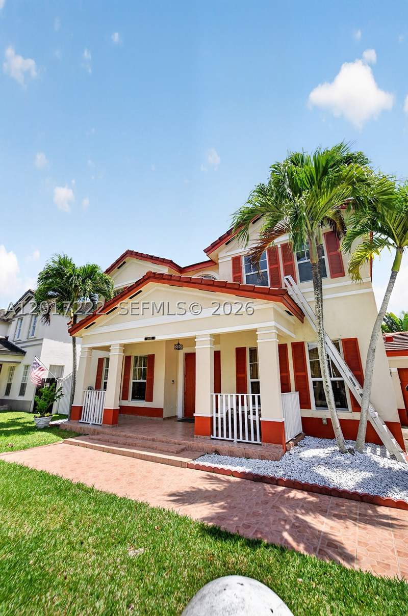 5 bedroom SingleFamilyResidence at 20155 SW 129th Ave, Countryside, Miami — photo 3