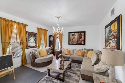 20155 SW 129th Ave, Miami FL - photo 7 of 68
