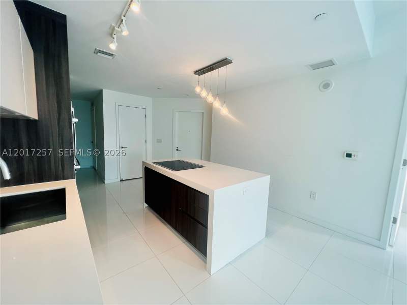 2 bedroom Condominium at 851 NE 1st Av 2808, Paramount Miami World Cent, Miami — photo 3