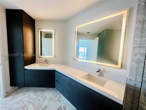 851 NE 1st Av 2808, Miami FL - photo 7 of 60