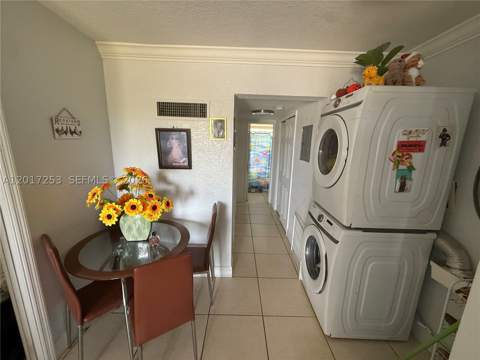 7101 SW 89th Ct 305, Miami FL - photo 11 of 24