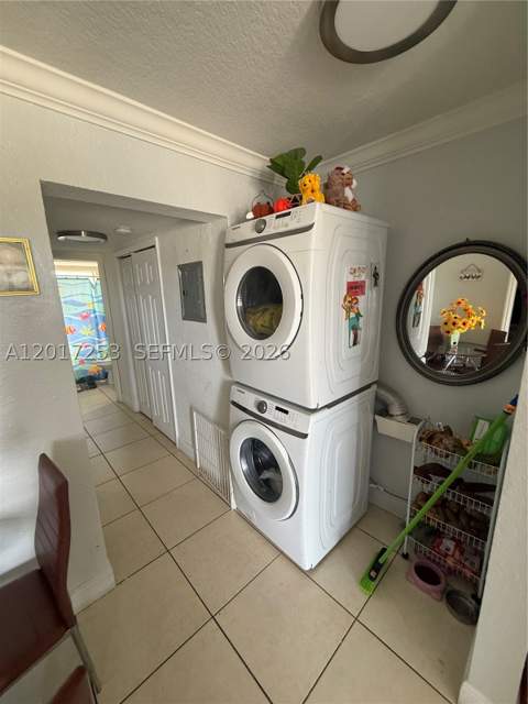 7101 SW 89th Ct 305, Miami FL - photo 9 of 24