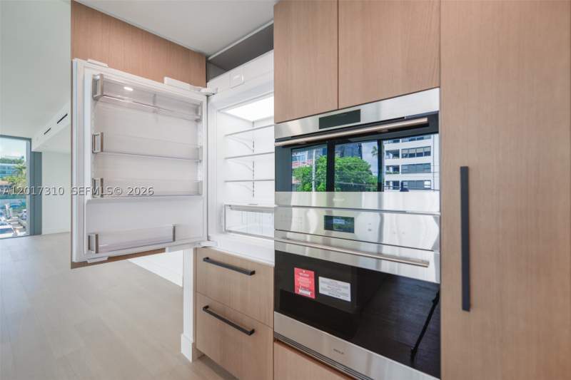 1 bedroom Condominium at 1176 97th st 204, The Well, Bay Harbor Islands — photo 4