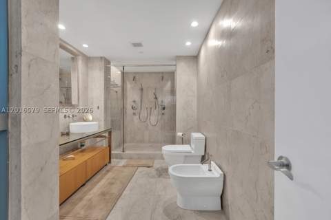 6000 Collins Ave 129, Miami Beach FL - photo 22 of 30
