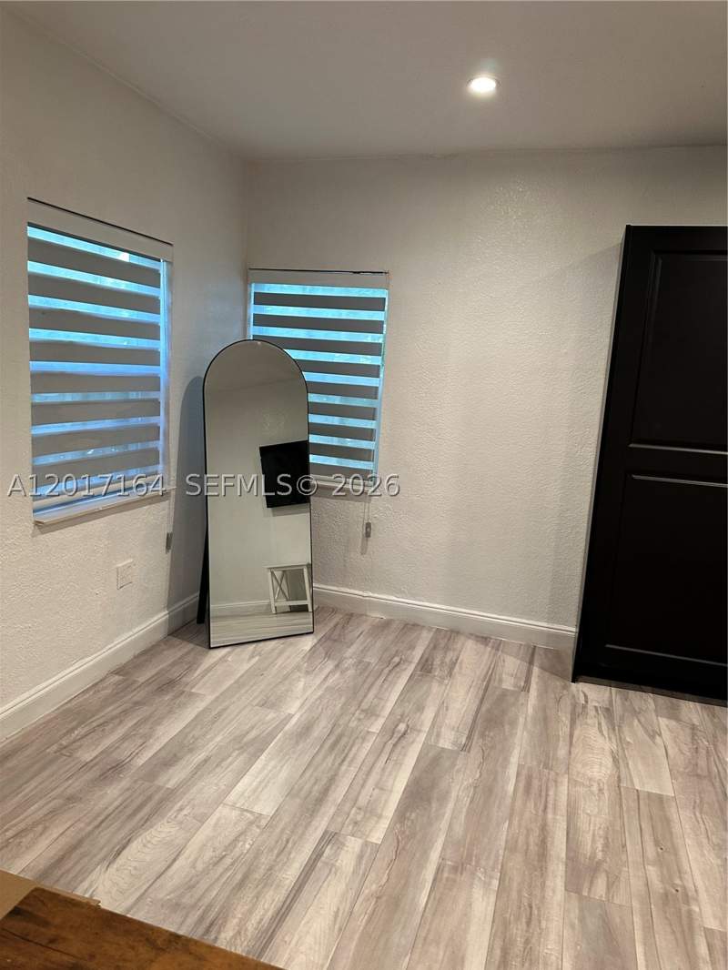 1 bedroom Condominium at 8401 Crespi Blvd 3, Oasis On The Beach Condo, Miami Beach — photo 5