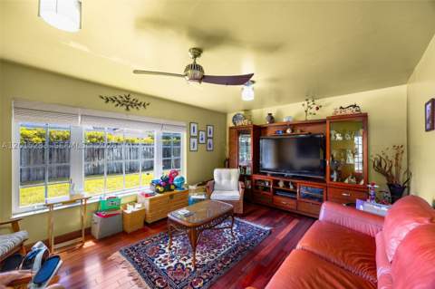 21141 NE 21st Ct, Miami FL - photo 15 of 35