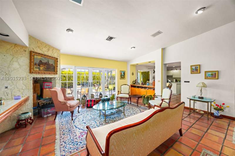 4 bedroom SingleFamilyResidence at 21141 NE 21st Ct, Highland Lakes Sec 12, Miami — photo 3