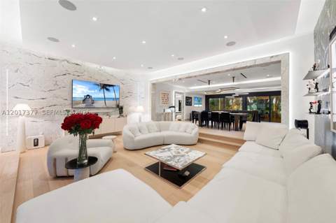 5750 La Gorce Dr, Miami Beach FL - photo 16 of 58