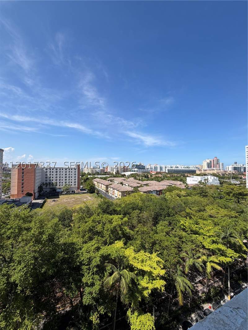 2 bedroom Condominium at 2780 NE 183rd St 1007, Commodore Plaza Condo, Aventura — photo 4