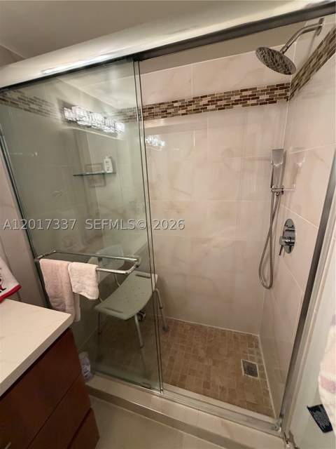 2780 NE 183rd St 1007, Aventura FL - photo 7 of 11