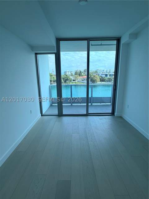 9221 E Bay Harbor Dr 309, Bay Harbor Islands FL - photo 12 of 58