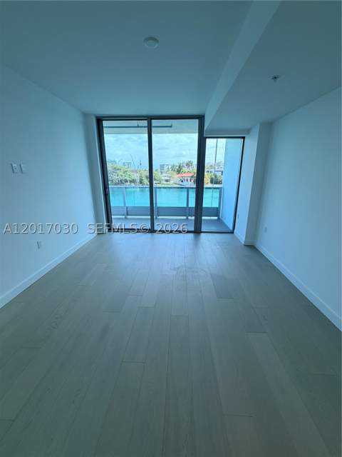 9221 E Bay Harbor Dr 309, Bay Harbor Islands FL - photo 8 of 58