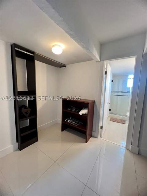 2903 N Miami Beach Blvd 906, North Miami Beach FL - photo 17 of 28