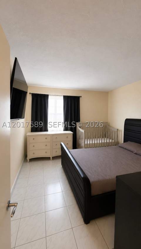 5501 NW 7th St E412, Miami FL - photo 19 of 23