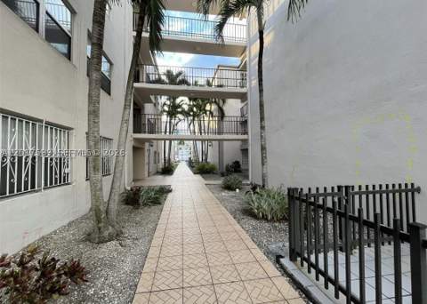 5501 NW 7th St E412, Miami FL - photo 8 of 23