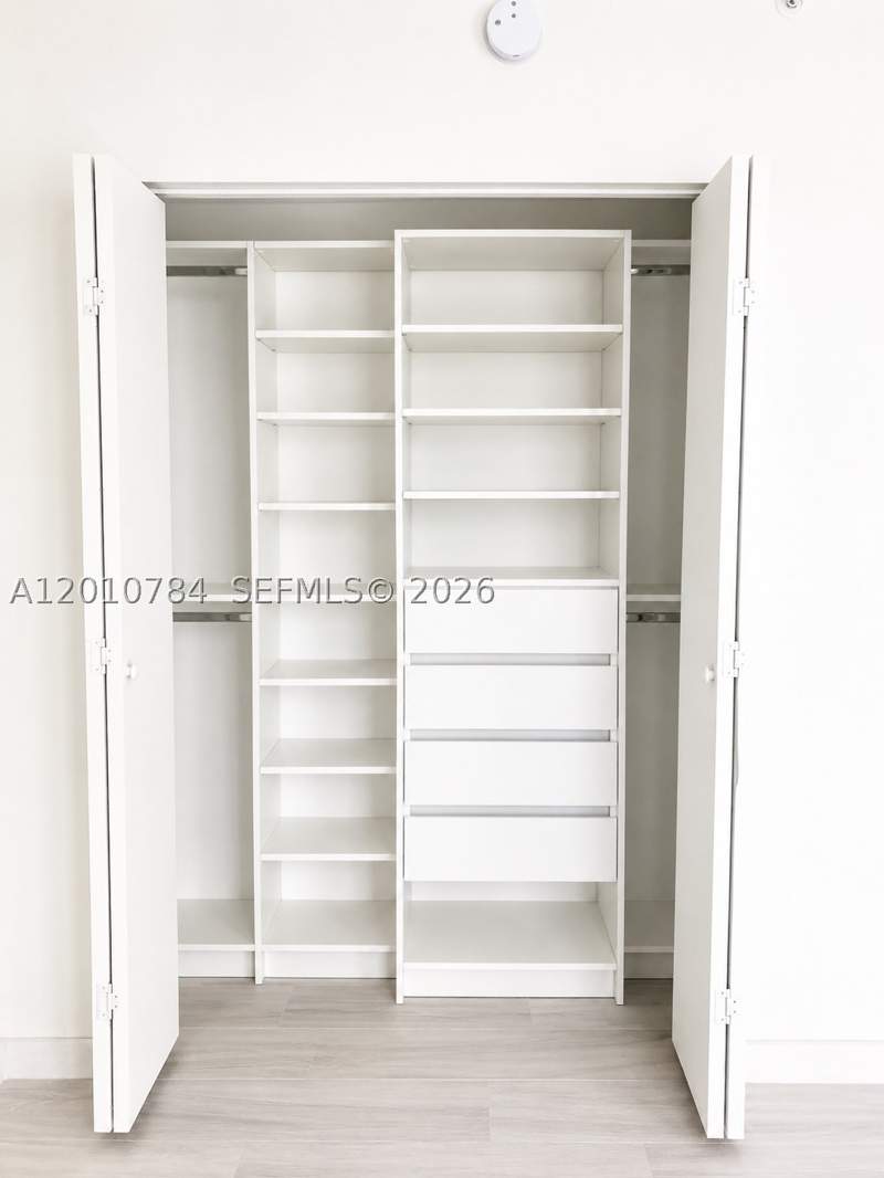 2 bedroom Condominium at 1010 SW 2nd Ave 1809, Brickell Ten Condo, Miami — photo 3