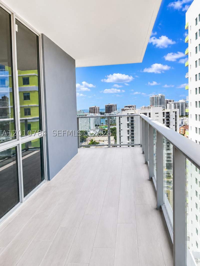 2 bedroom Condominium at 1010 SW 2nd Ave 1809, Brickell Ten Condo, Miami — photo 5