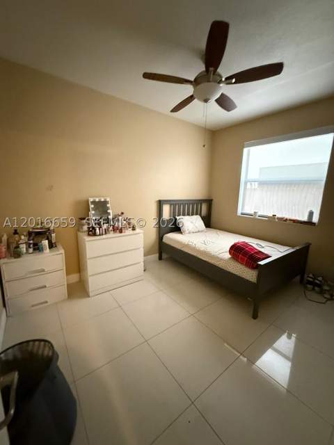 9845 NW 86th Ter, Doral FL - photo 18 of 33