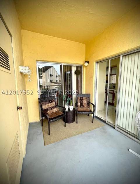 15320 SW 106th Ter 1108, Miami FL - photo 18 of 28