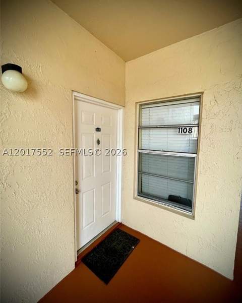 15320 SW 106th Ter 1108, Miami FL - photo 8 of 28