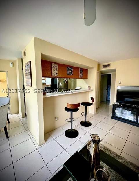 15320 SW 106th Ter 1108, Miami FL - photo 9 of 28