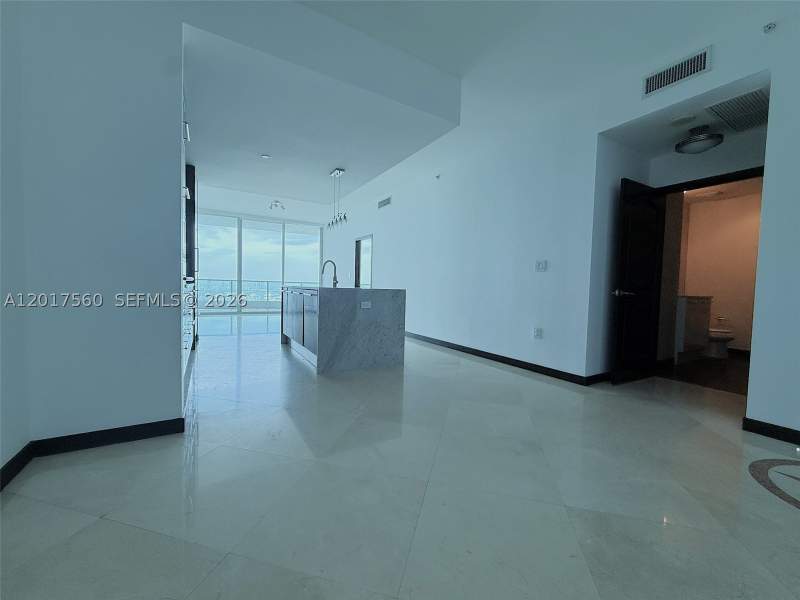1 bedroom Condominium at 900 Biscayne Blvd 3803, 900 Biscayne Bay Condo, Miami — photo 3