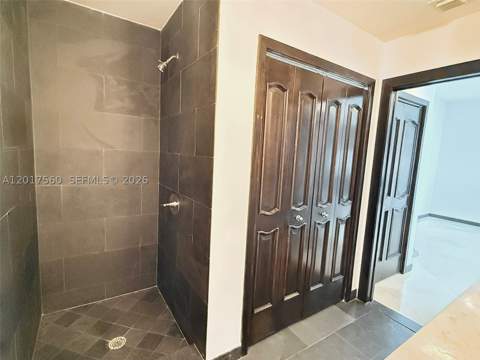 900 Biscayne Blvd 3803, Miami FL - photo 7 of 35