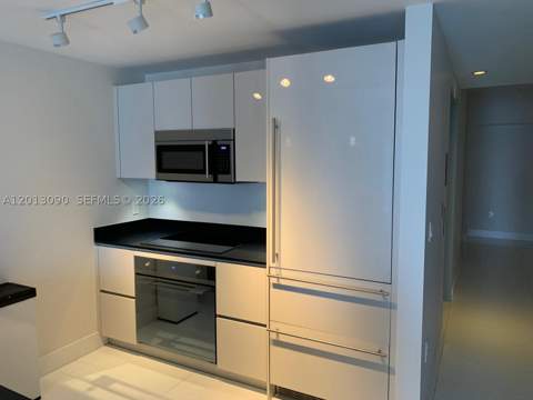 1010 Brickell Ave 3704, Miami FL - photo 9 of 65