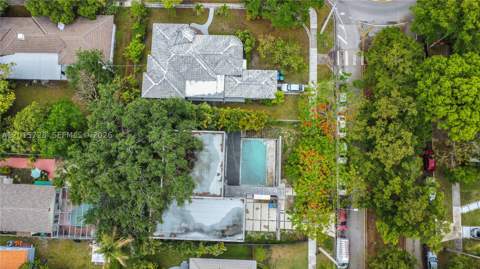 221 SW 25th Rd, Miami FL - photo 13 of 39