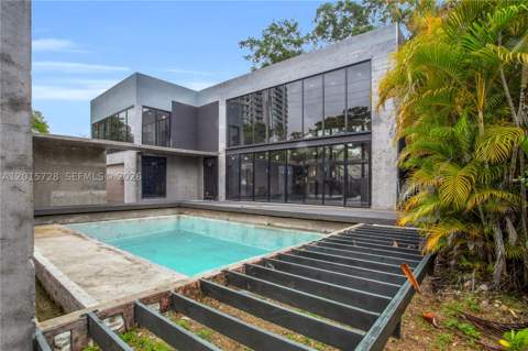 221 SW 25th Rd, Miami FL - photo 9 of 39
