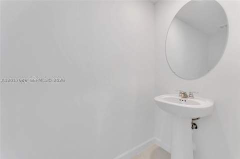 725 SE 14th Ct, Homestead FL - photo 12 of 32