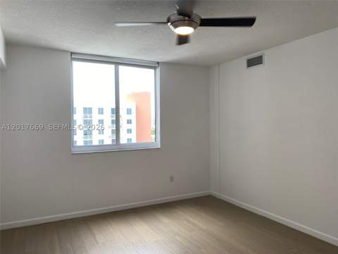 18800 NE 29th Ave 1028, Aventura FL - photo 13 of 33