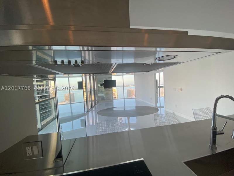 2 bedroom Condominium at 495 Brickell Ave 2902, Icon Brickell No Two, Miami — photo 4