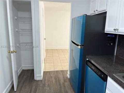 9190 Fontainebleau Blvd 202, Miami FL - photo 10 of 12