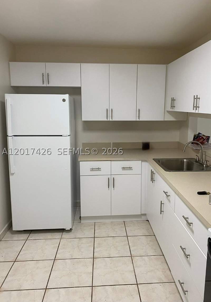 2 bedroom Condominium at 8035 SW 107th Ave 203, The Horizons Condo #1, Miami — photo 5
